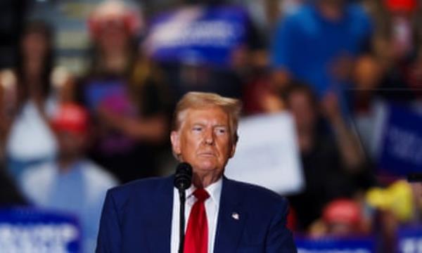 Donald Trump speaks at a rally in Uniondale, New York